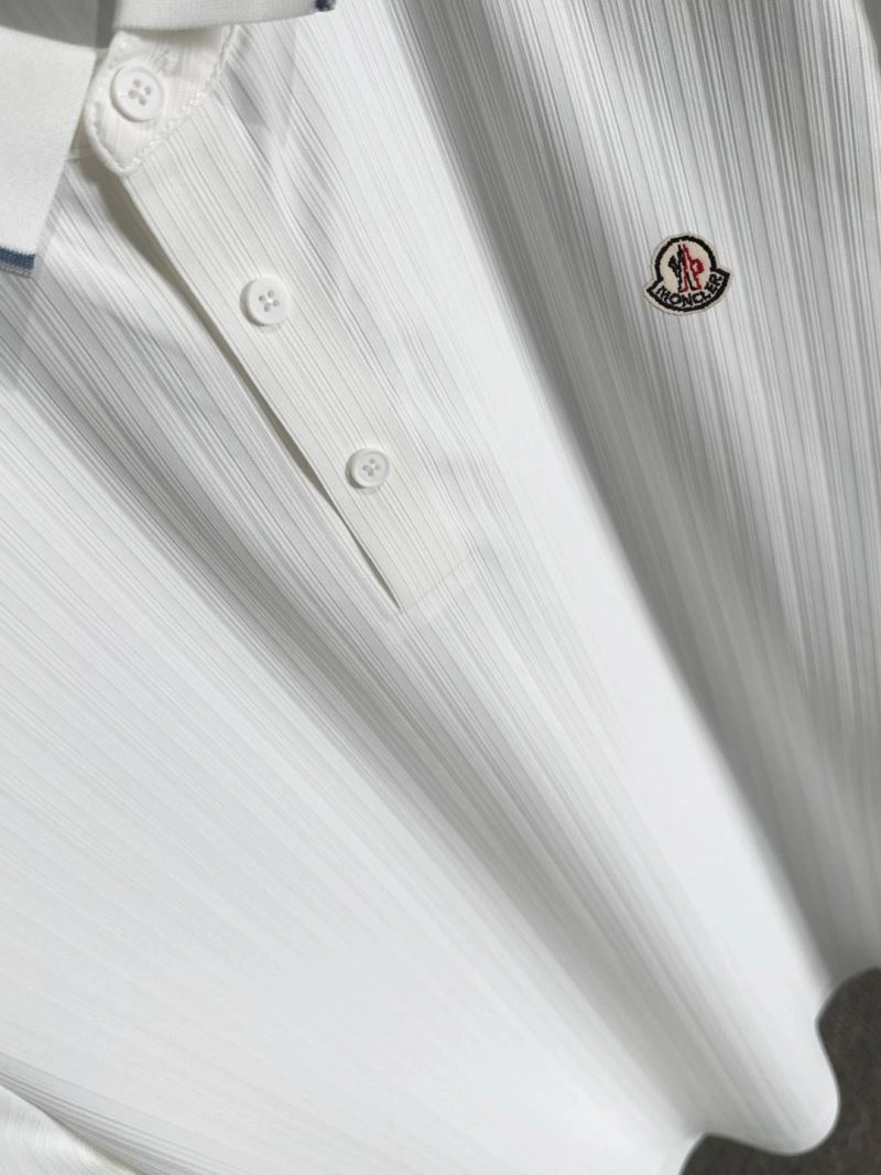 Unique Moncler T-Shirts 140383
