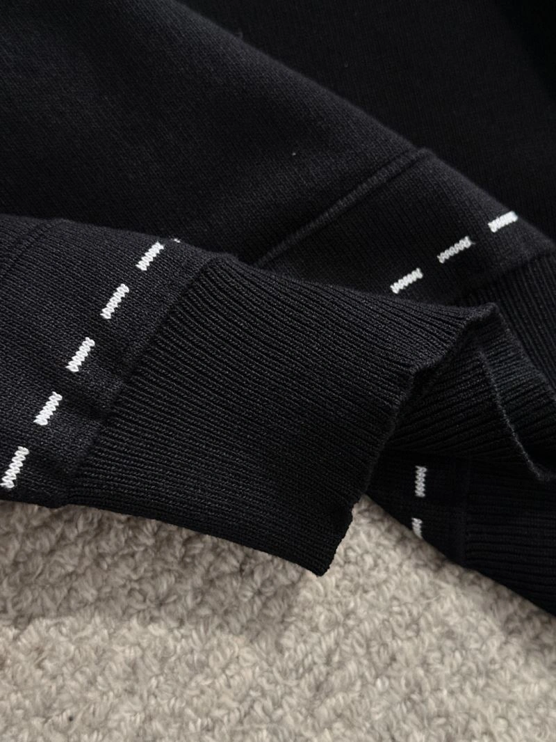 Stretchable Moncler T-Shirts 140387