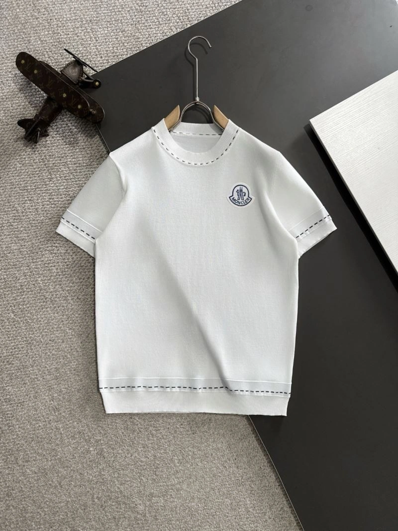 Trendy Moncler T-Shirts 140395