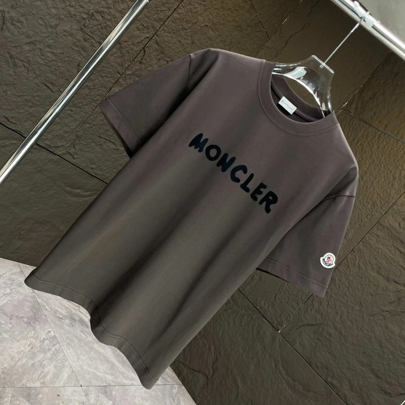 Moncler T-Shirts Refined 140368