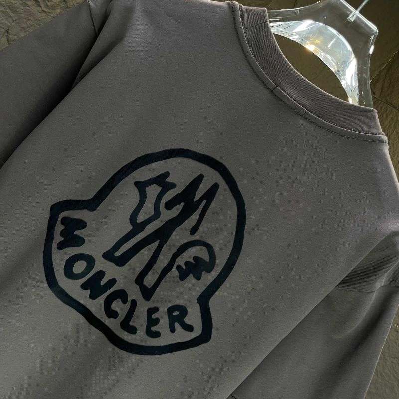 Moncler T-Shirts Refined 140368