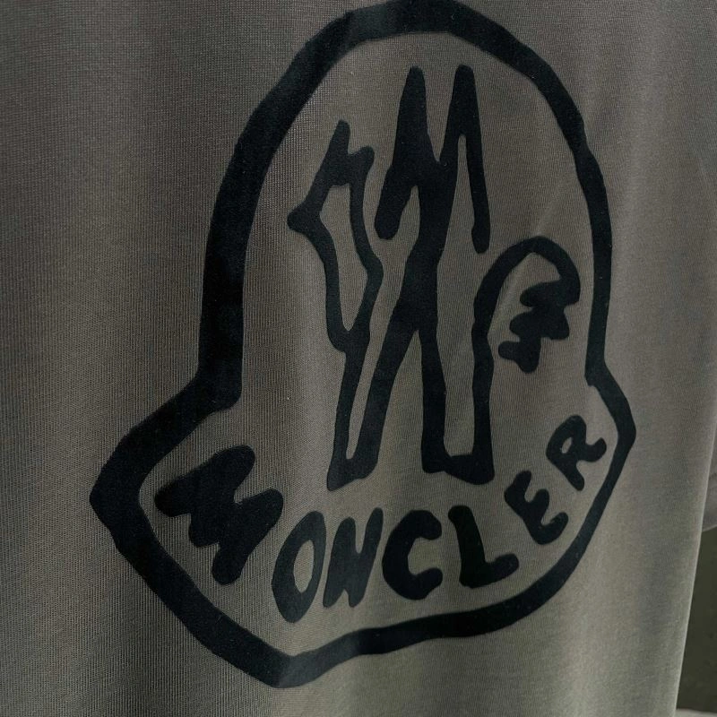 Moncler T-Shirts Refined 140368