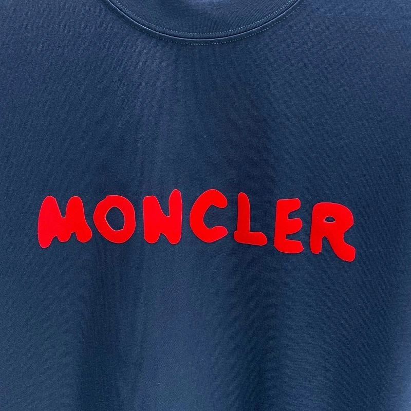 Effortless Moncler T-Shirts 140374