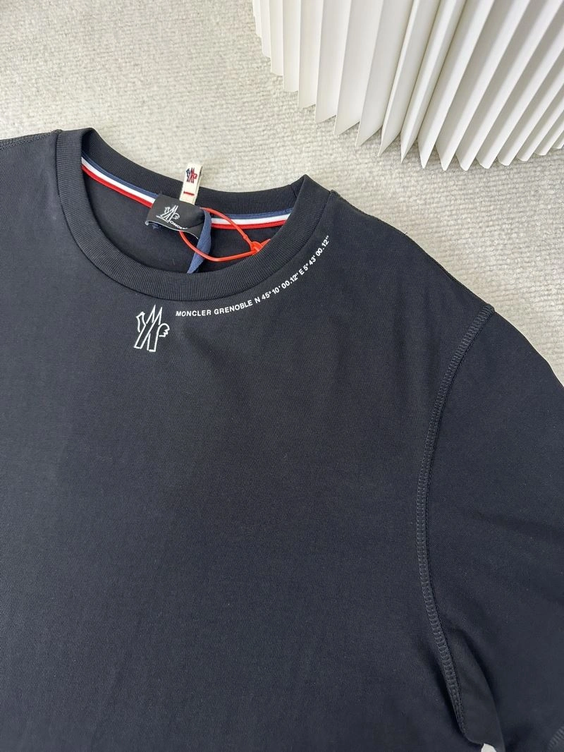Moncler T-Shirts WellDesigned 140117