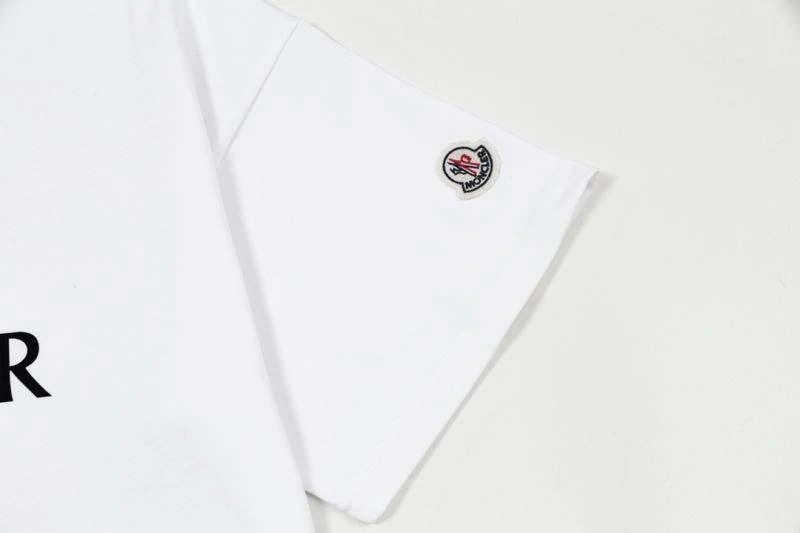 Unisex Moncler T-Shirts 140122