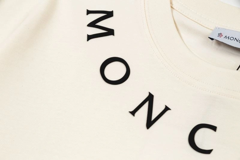 Supportive Moncler T-Shirts 140111
