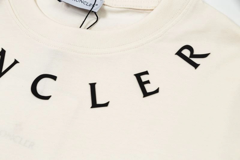 Supportive Moncler T-Shirts 140111