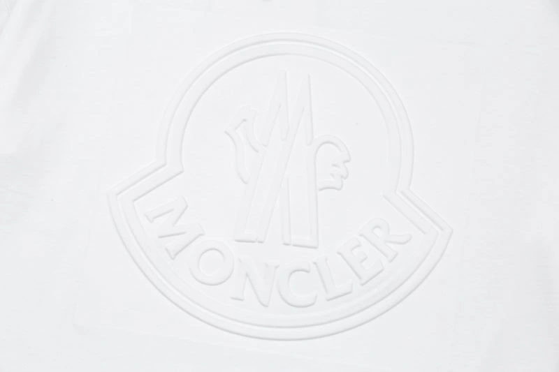 Moncler T-Shirts Sophisticated 140120