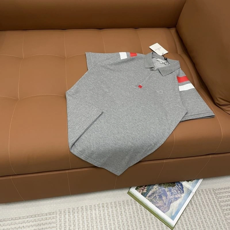 Stylish Moncler T-Shirts 140105