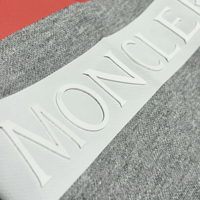 Stylish Moncler T-Shirts 140105