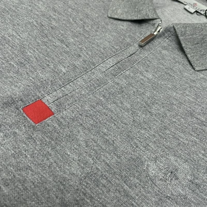Stylish Moncler T-Shirts 140105