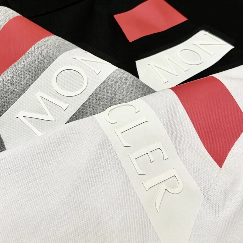 Stylish Moncler T-Shirts 140105
