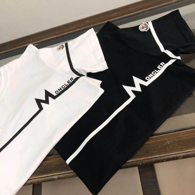 Moncler T-Shirts Bold 140101