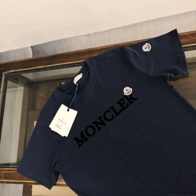 EasyCare Moncler T-Shirts 140100