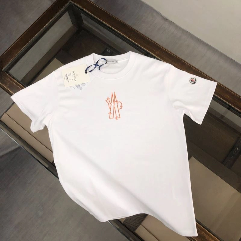 Moncler T-Shirts Breathable 140098
