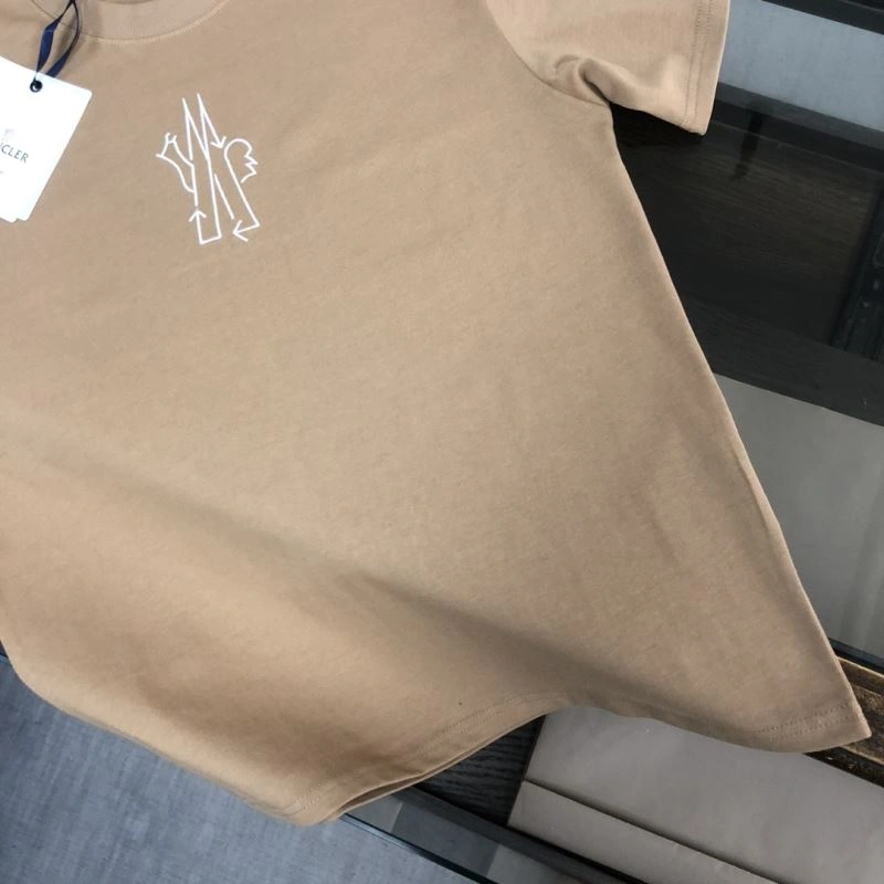 Comfortable Moncler T-Shirts 140158