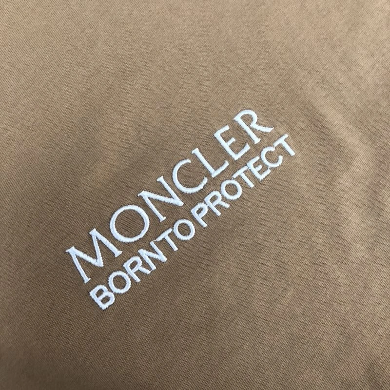 Comfortable Moncler T-Shirts 140158