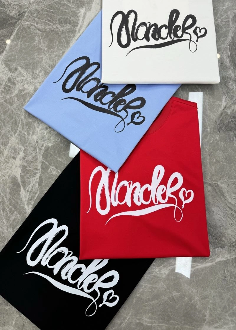 Moncler T-Shirts UrbanChic 140082