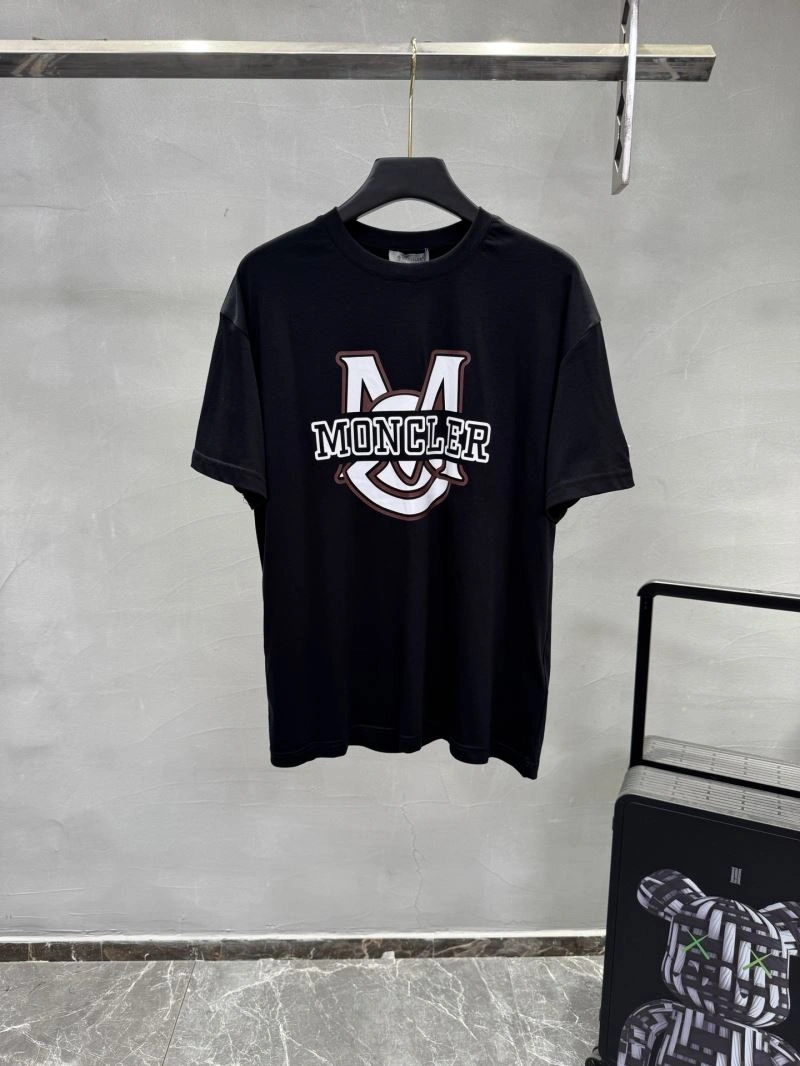 Moncler T-Shirts Modern 140081