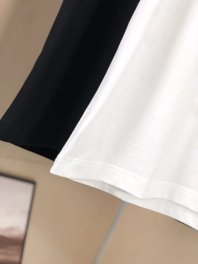 MultiPurpose Moncler T-Shirts 140085