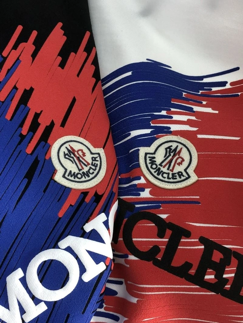 MultiPurpose Moncler T-Shirts 140085