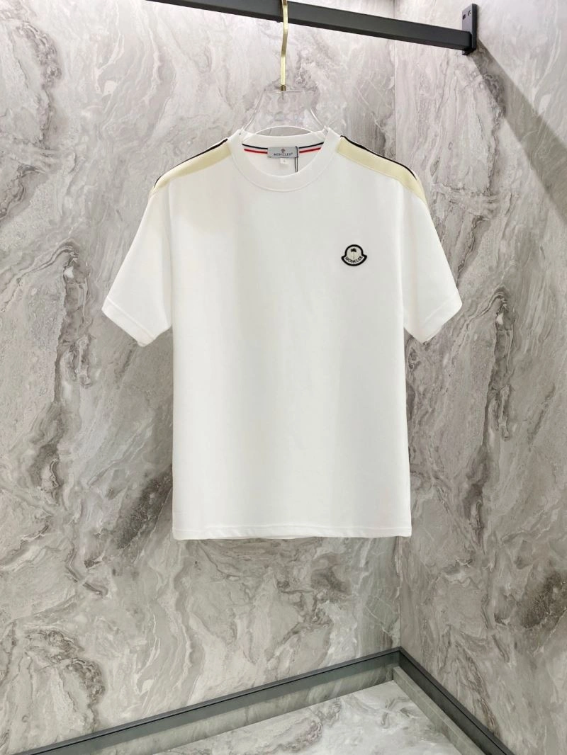 Modern Moncler T-Shirts 140083