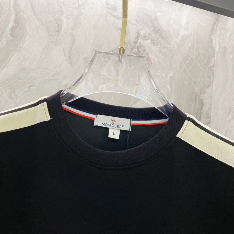 Moncler T-Shirts EyeCatching 140075