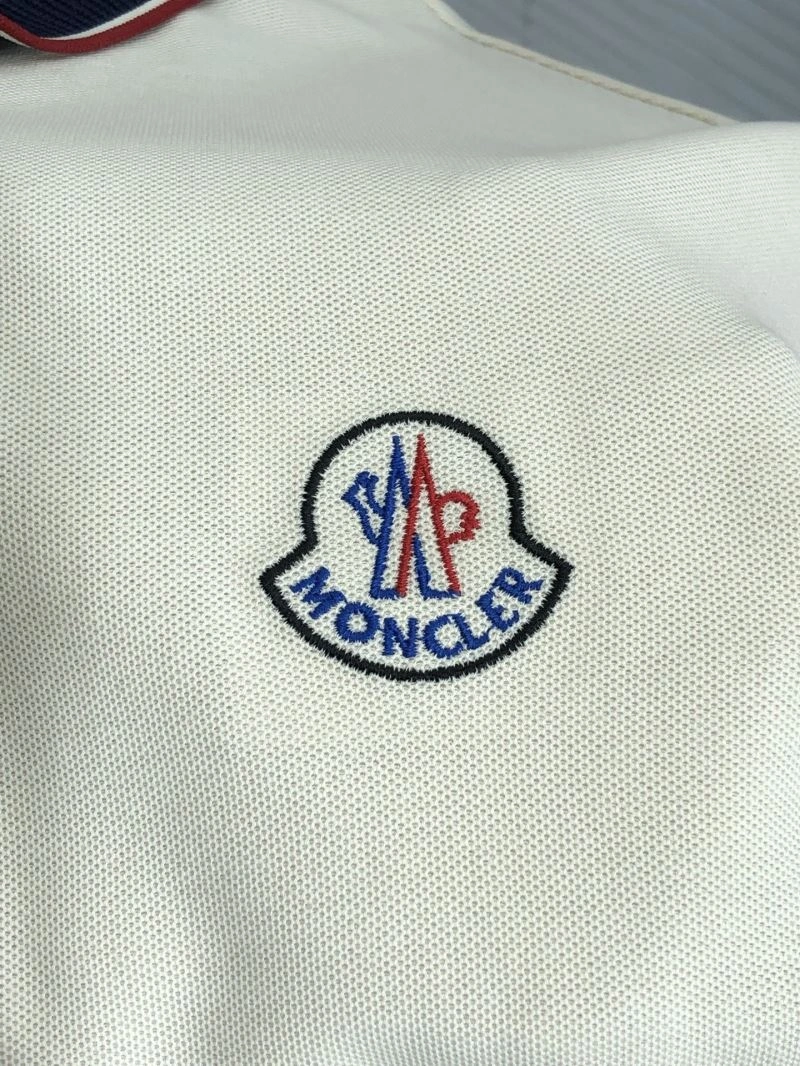 Timeless Moncler T-Shirts 140077