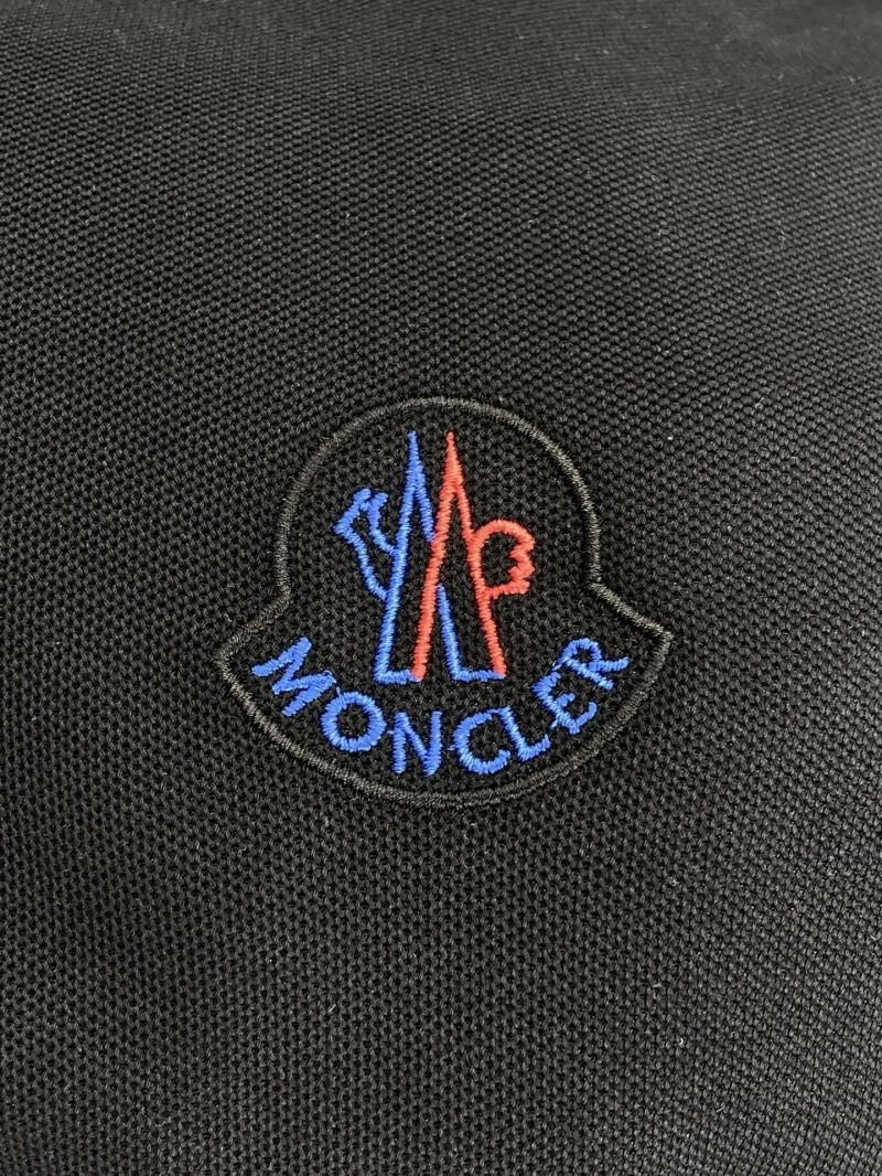 Moncler T-Shirts Compact 140079