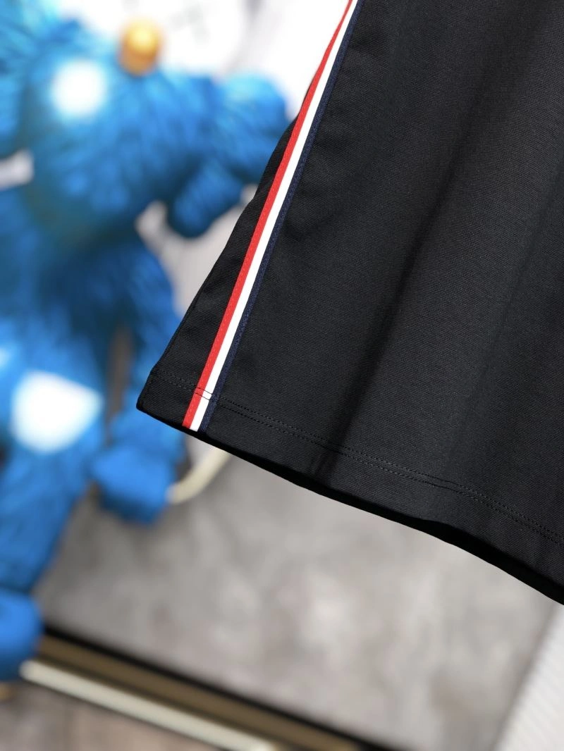Moncler T-Shirts Tailored 140074