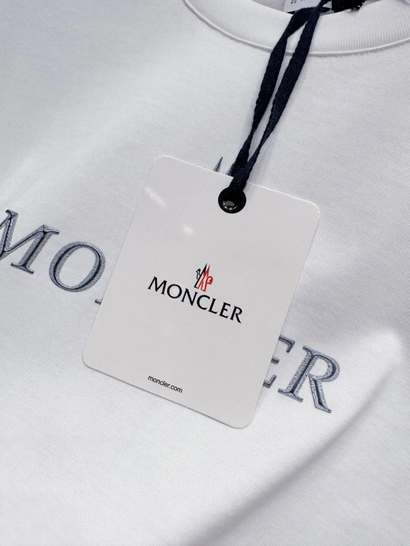 WellDesigned Moncler T-Shirts 140070