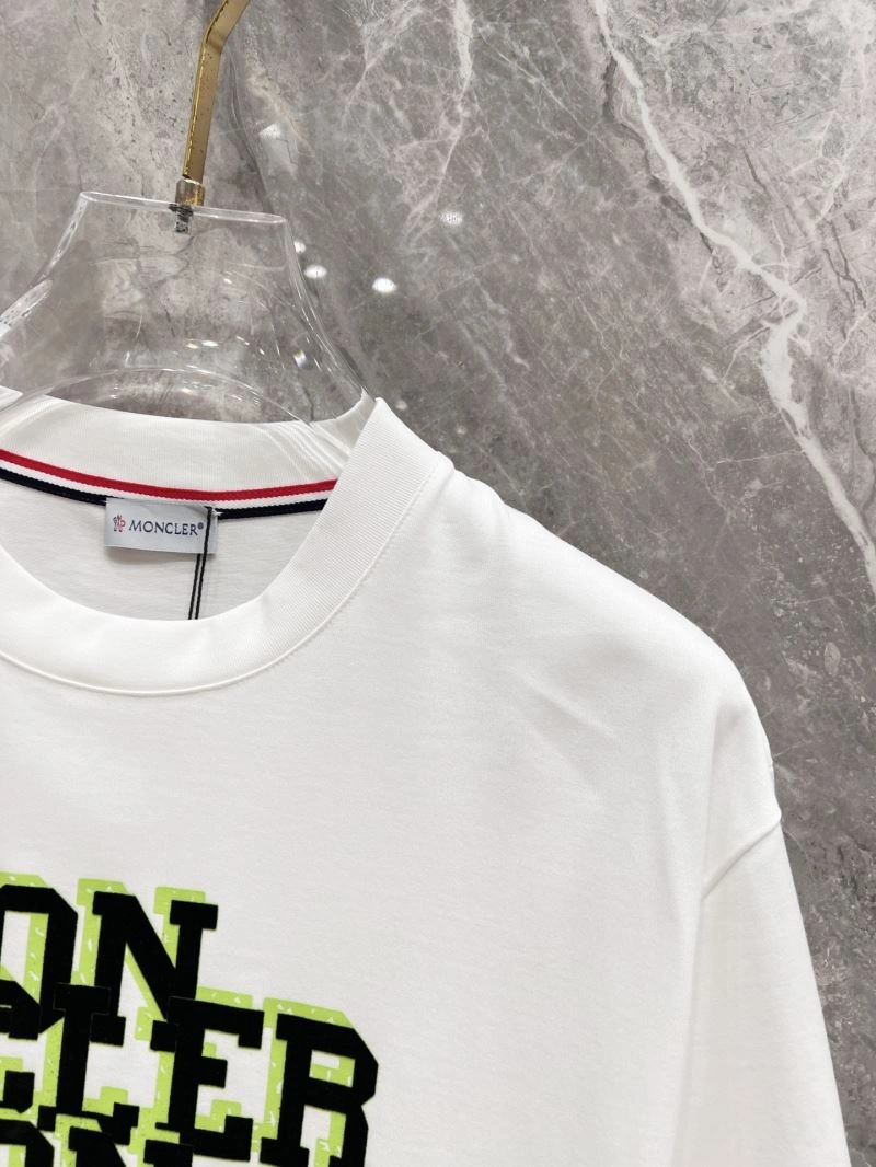 Moncler T-Shirts Lightweight 140069