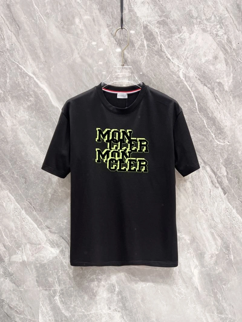 Moncler T-Shirts Thermal 140065