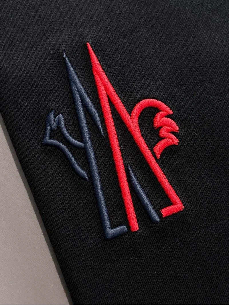 Moncler T-Shirts Refined 140059