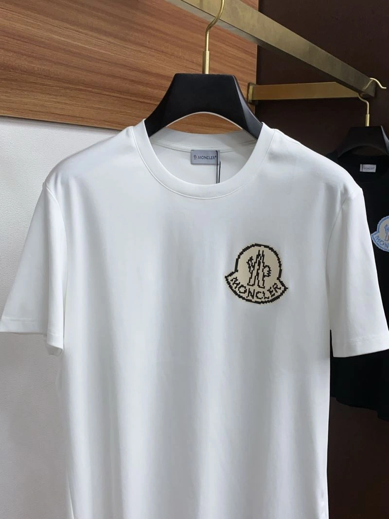 Trendsetting Moncler T-Shirts 140049