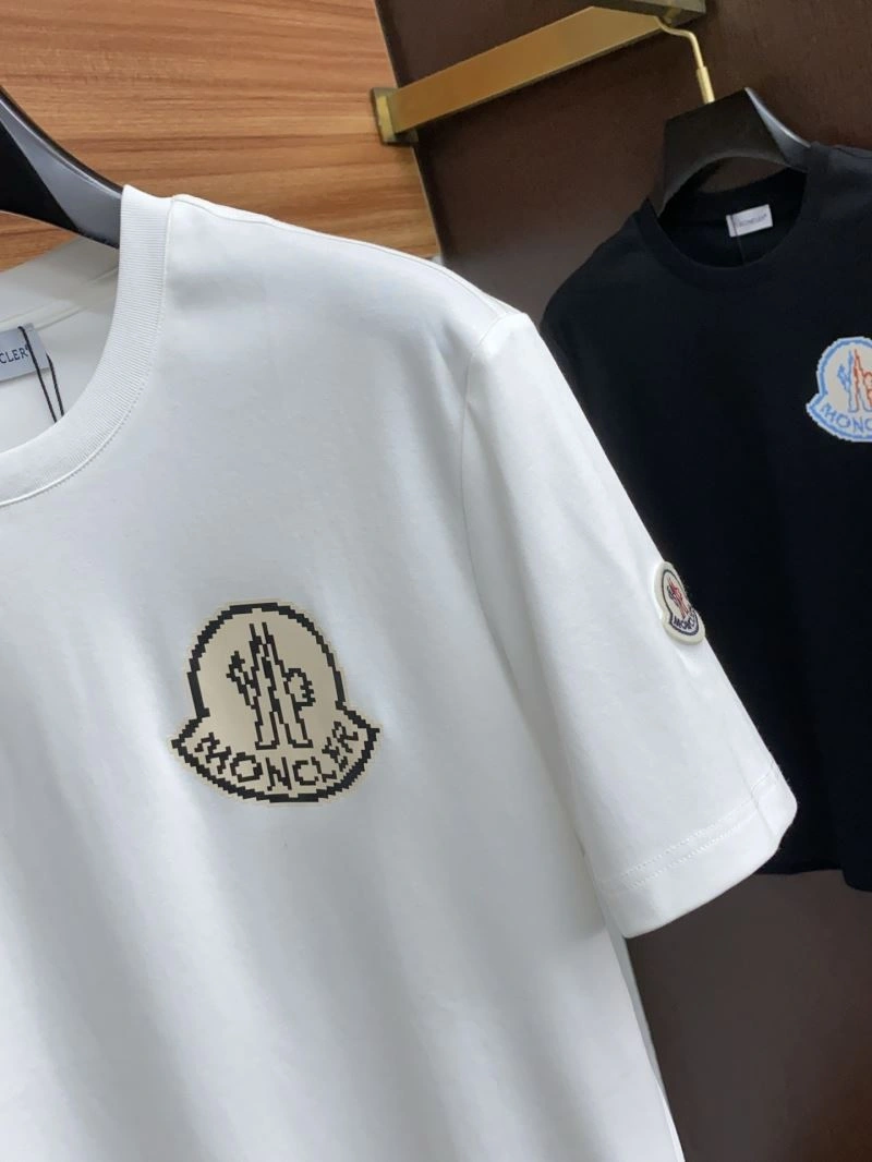 Trendsetting Moncler T-Shirts 140049