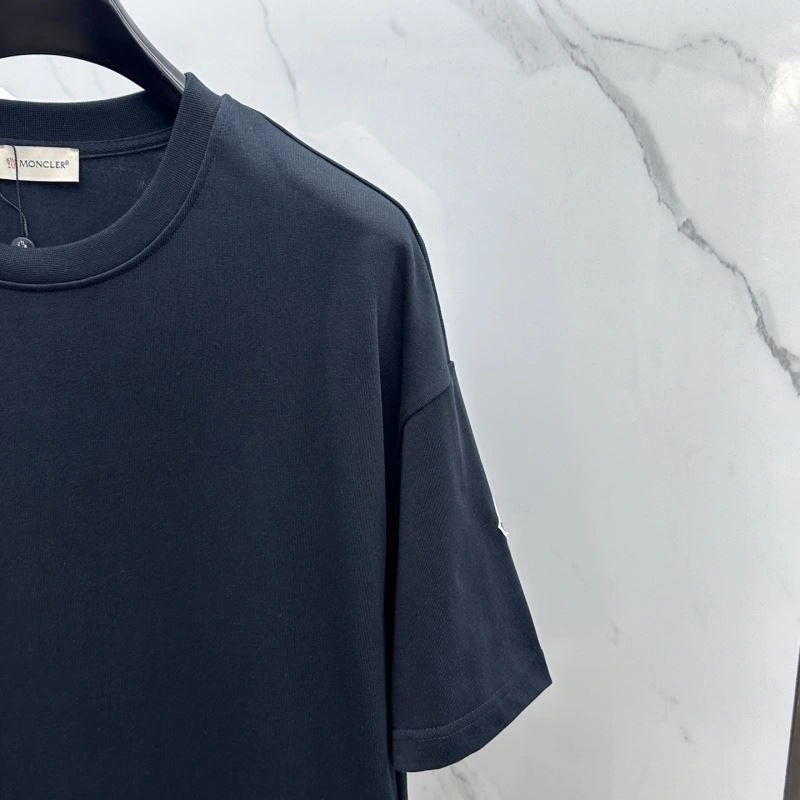 OdorResistant Moncler T-Shirts 140038
