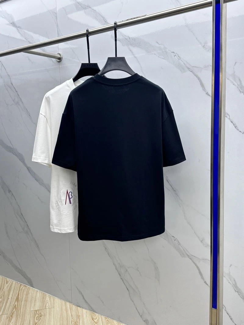 OdorResistant Moncler T-Shirts 140038