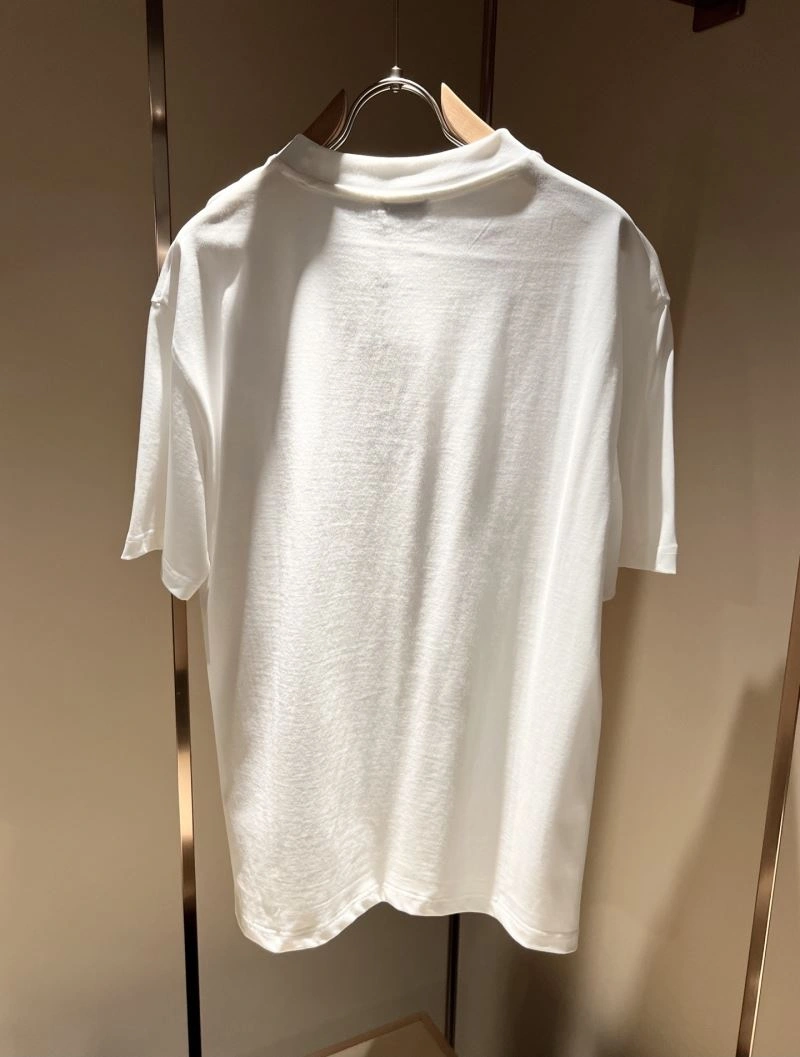 Lightweight Moncler T-Shirts 140032