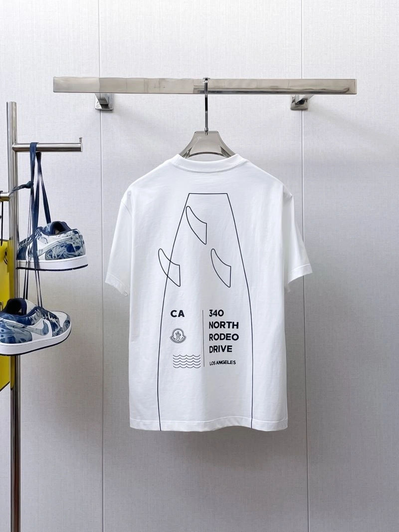 Bold Moncler T-Shirts 140034