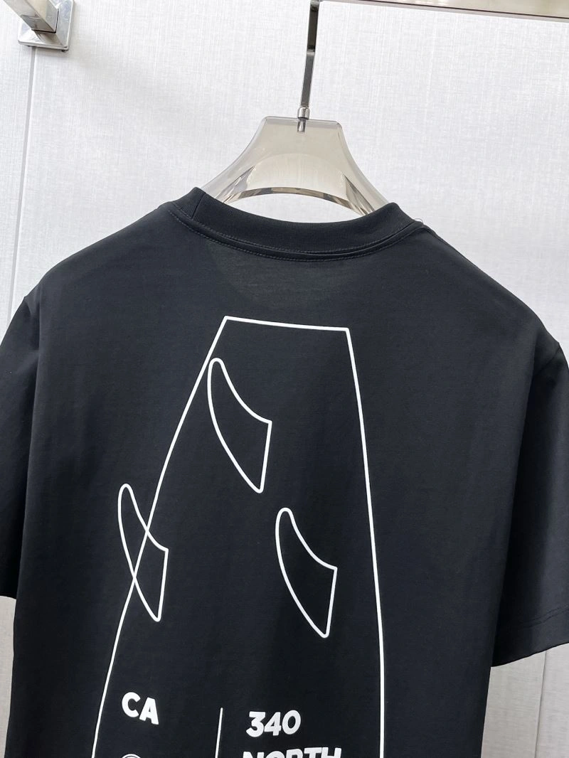Moncler T-Shirts WaterResistant 140040
