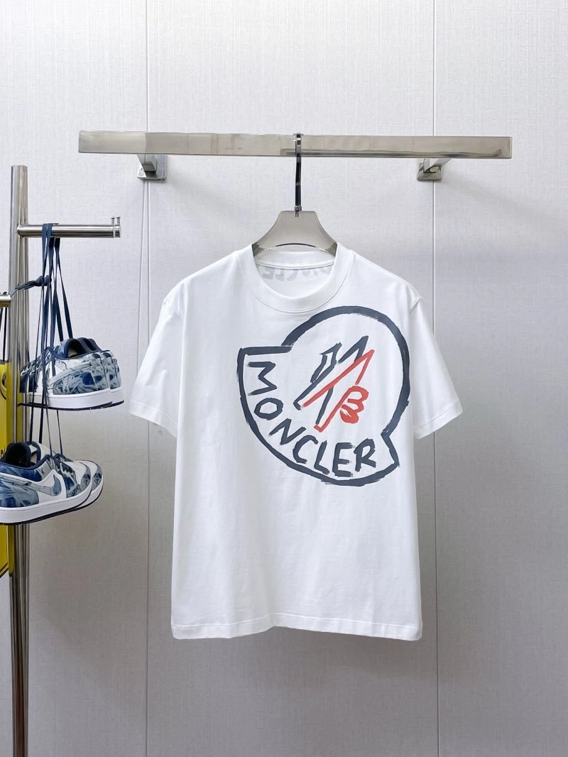 Moncler T-Shirts Breathable 140039
