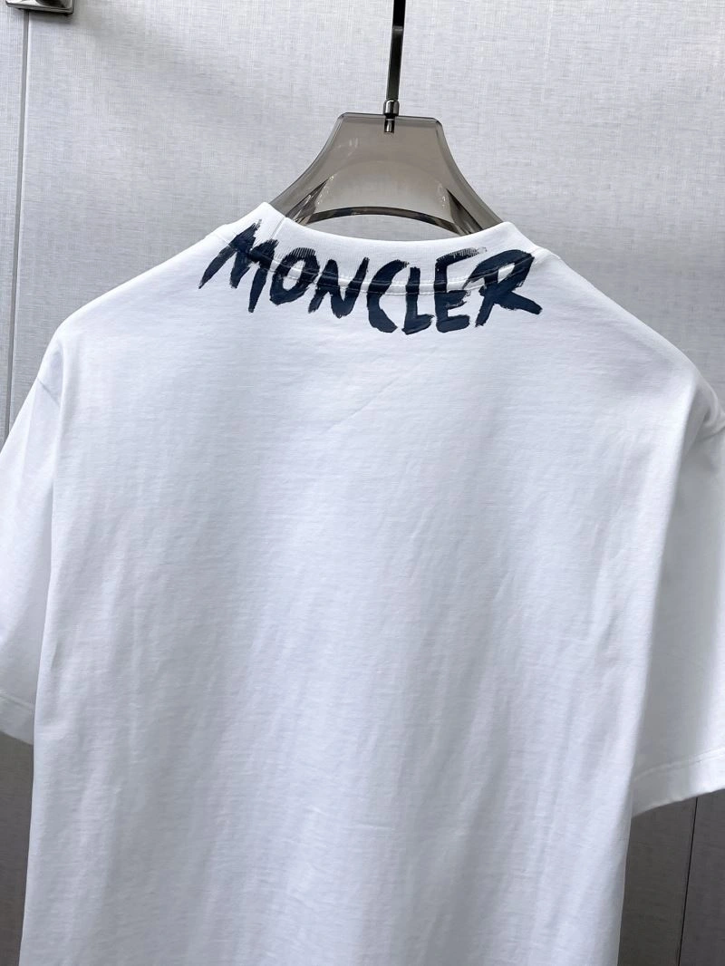 Moncler T-Shirts Breathable 140039