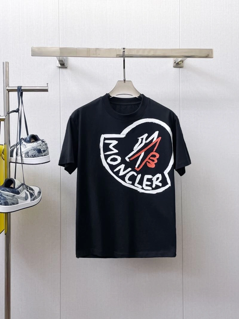 Chic Moncler T-Shirts 140033