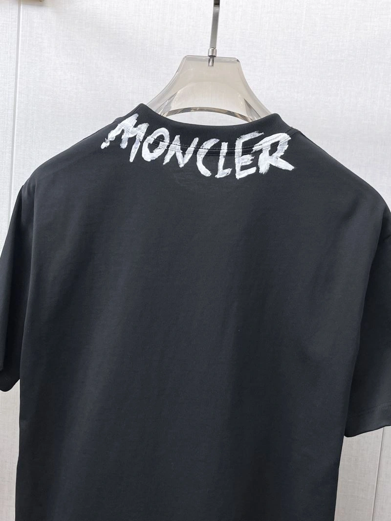 Chic Moncler T-Shirts 140033