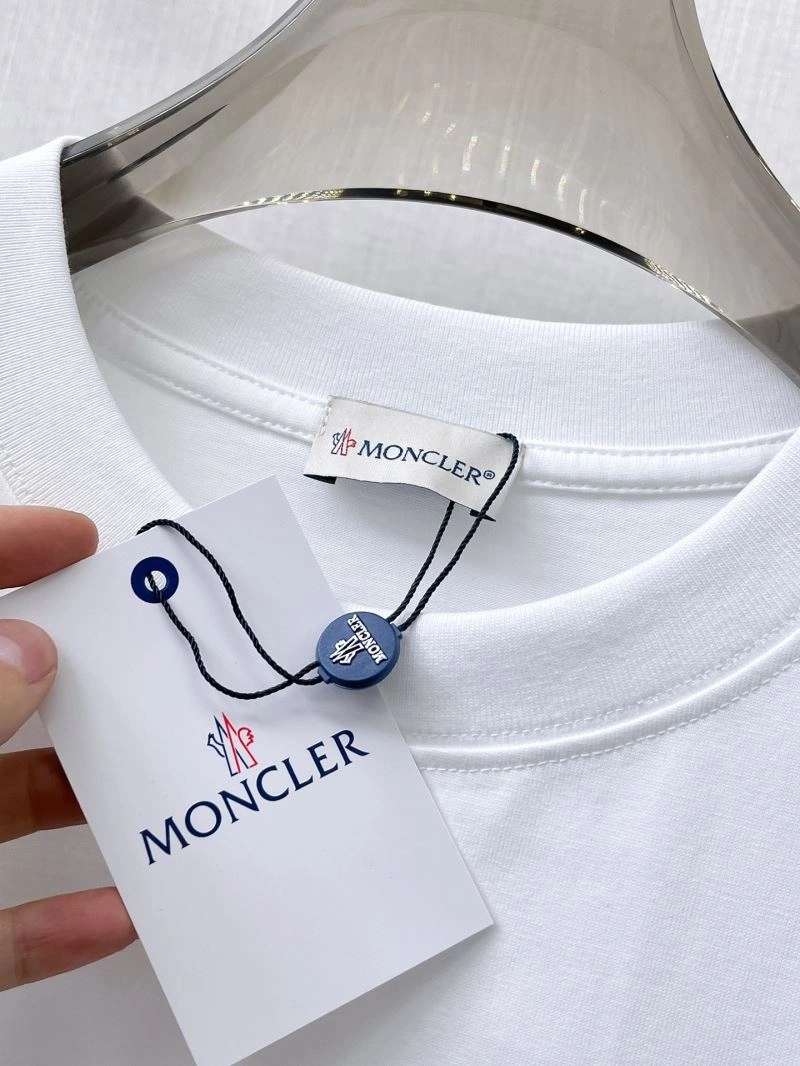 Moncler T-Shirts FreshLook 140023