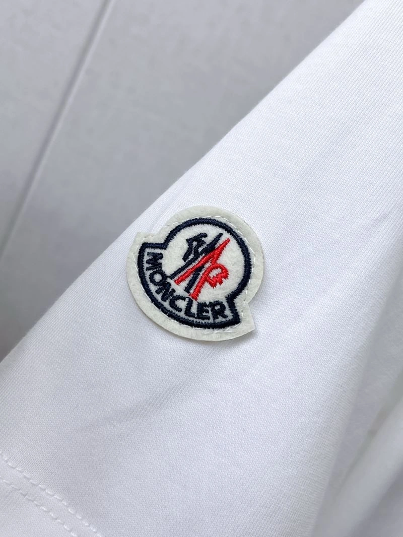 Moncler T-Shirts FreshLook 140023