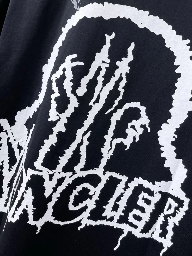 Moncler T-Shirts Chic 140047