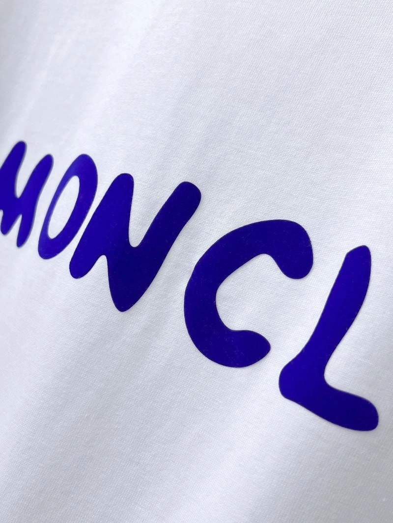 Moncler T-Shirts TimelessDesign 140027