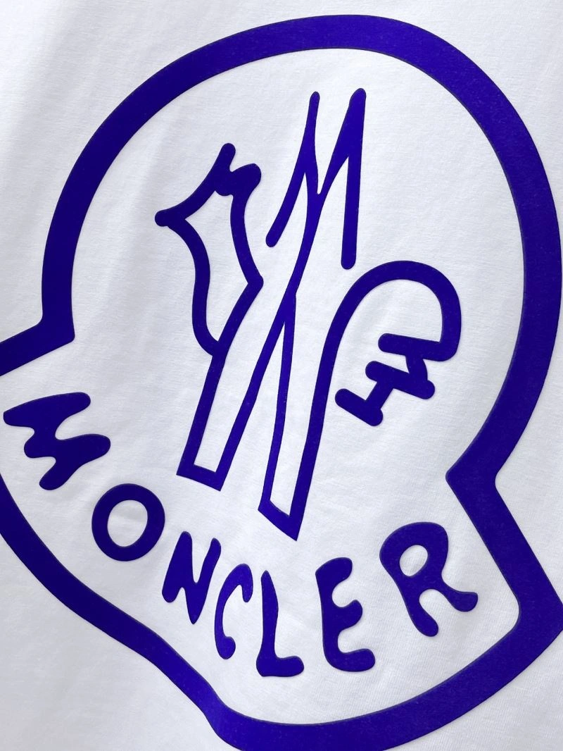 Moncler T-Shirts TimelessDesign 140027